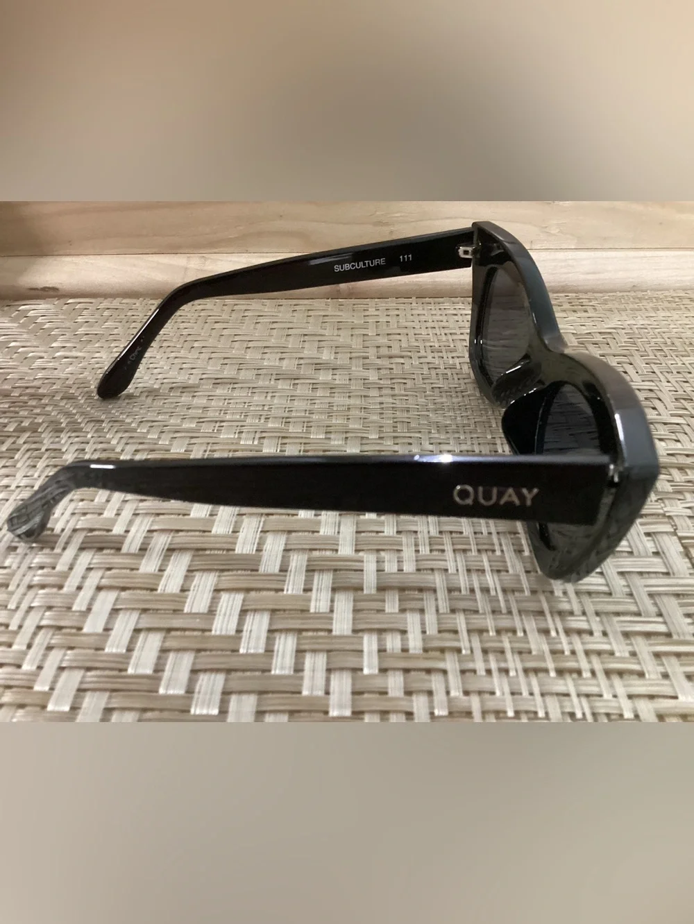 Quay Australia  Subculture 111 Black Cat-Eye Sunglasses - Picture 2 of 6